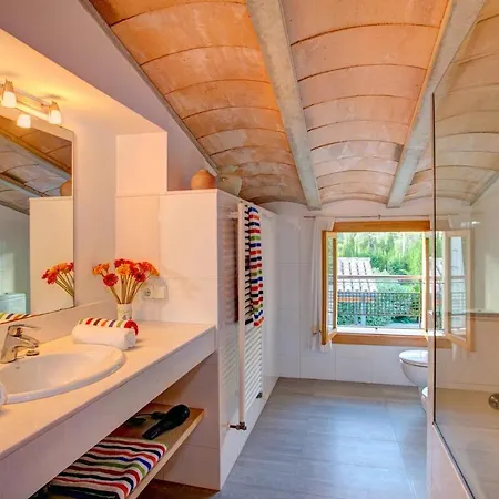 Llobiner By * Pollença