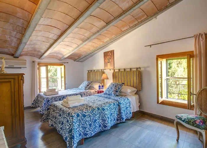 Llobiner By * Pollenca